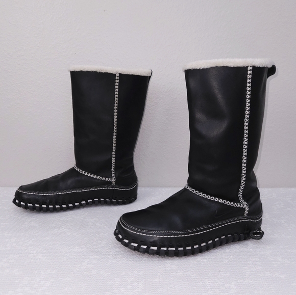 Nike ACG | Shoes | Nike Acg Valenka Puddle Proof Black Leather